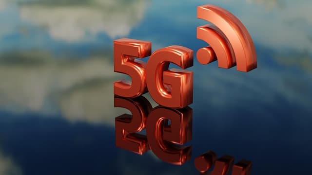 Guide d'achat : Choisir un forfait 5G pour voyager